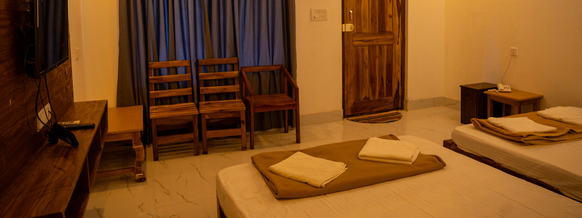 Spacious Quad Rooms in Bangalore with Modern Amenities and Comfortable Stay