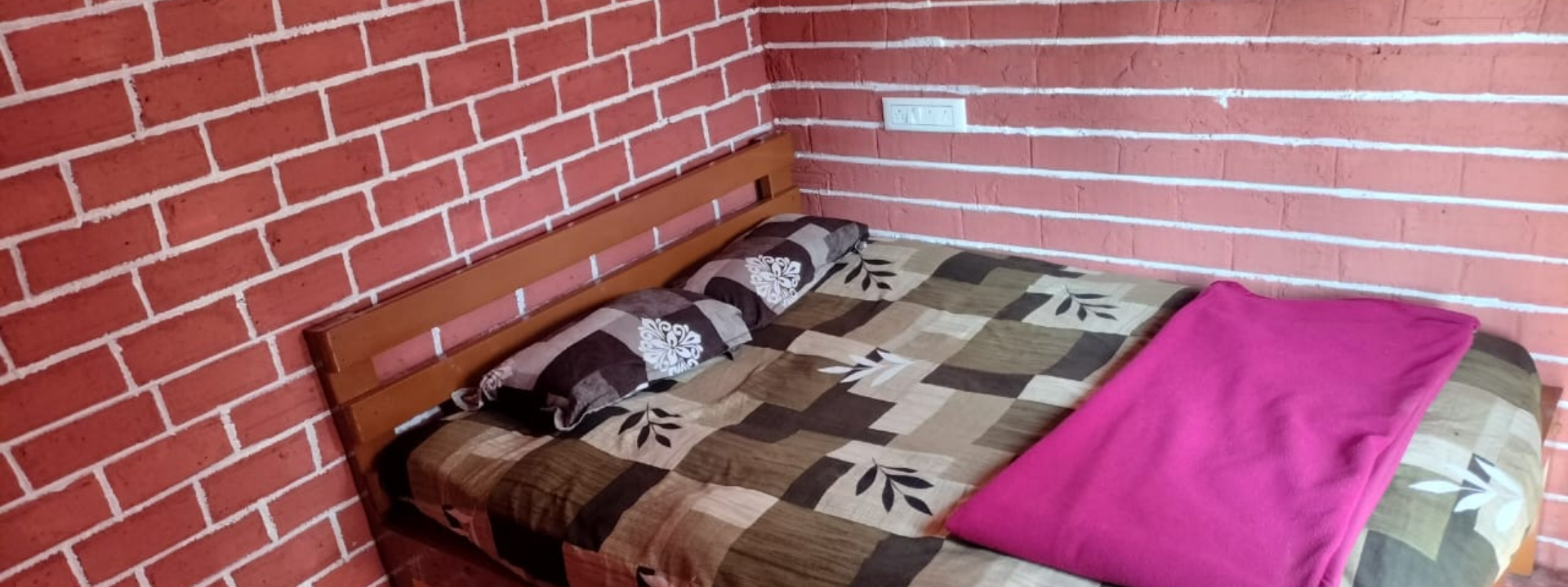 Wooden Cottage Resorts with Rustic Charm and Cozy Ambience
