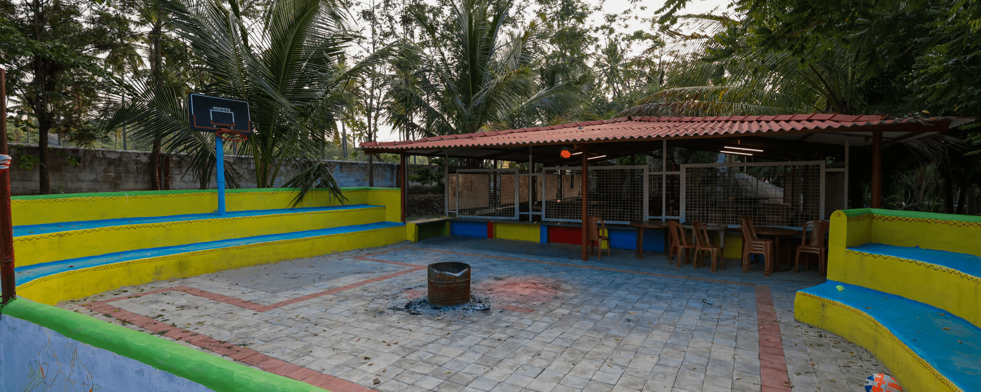 Couple-Friendly Rooms in Bangalore with Cozy Ambience and Modern Amenities